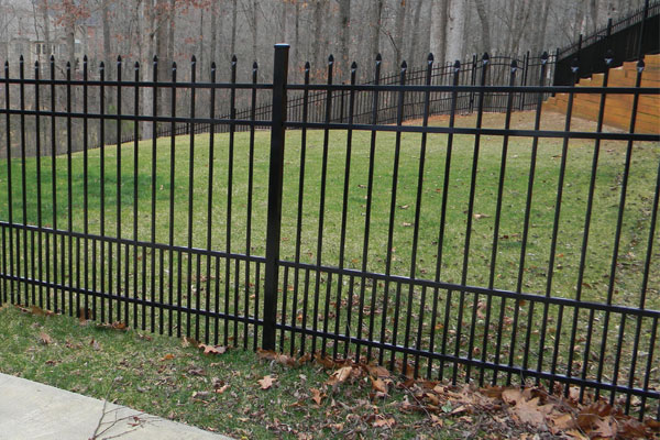 Puppy Picket Fence Allows Pets To Escape